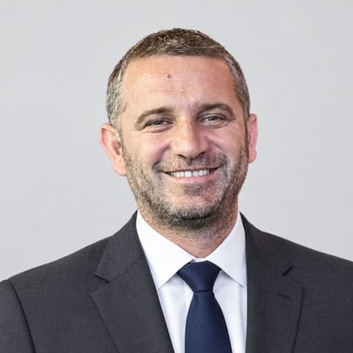 Vet. Emrah Erbay